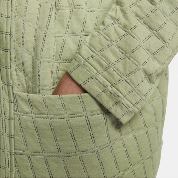 Nike Therma-FIT Luxe Yoga Reversible Wrap Jacket size 2X - Picture 3 of 11